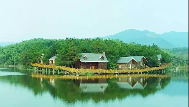 湖州果胜山庄